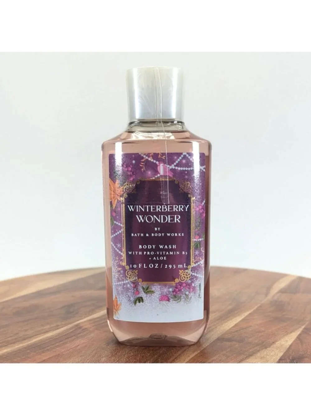 Winterberry Wonder Bath & Body Works Body Wash 10 Fl Oz w Pro-Vitamin B5 & Aloe